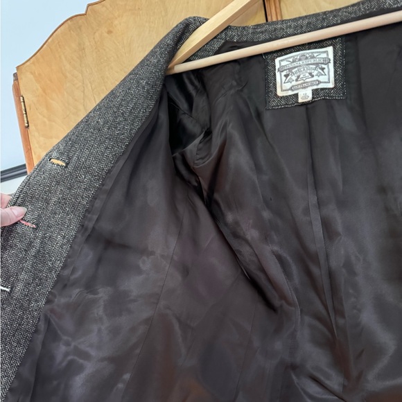 Banana Republic Herringbone Single Breasted Tweed Blazer - Picture 7 of 8